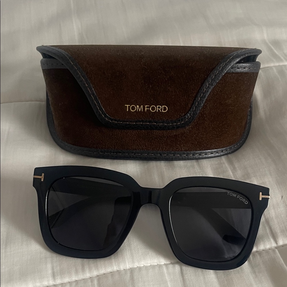 Tom Ford Black Sunglasses with Brown Tom Ford Case